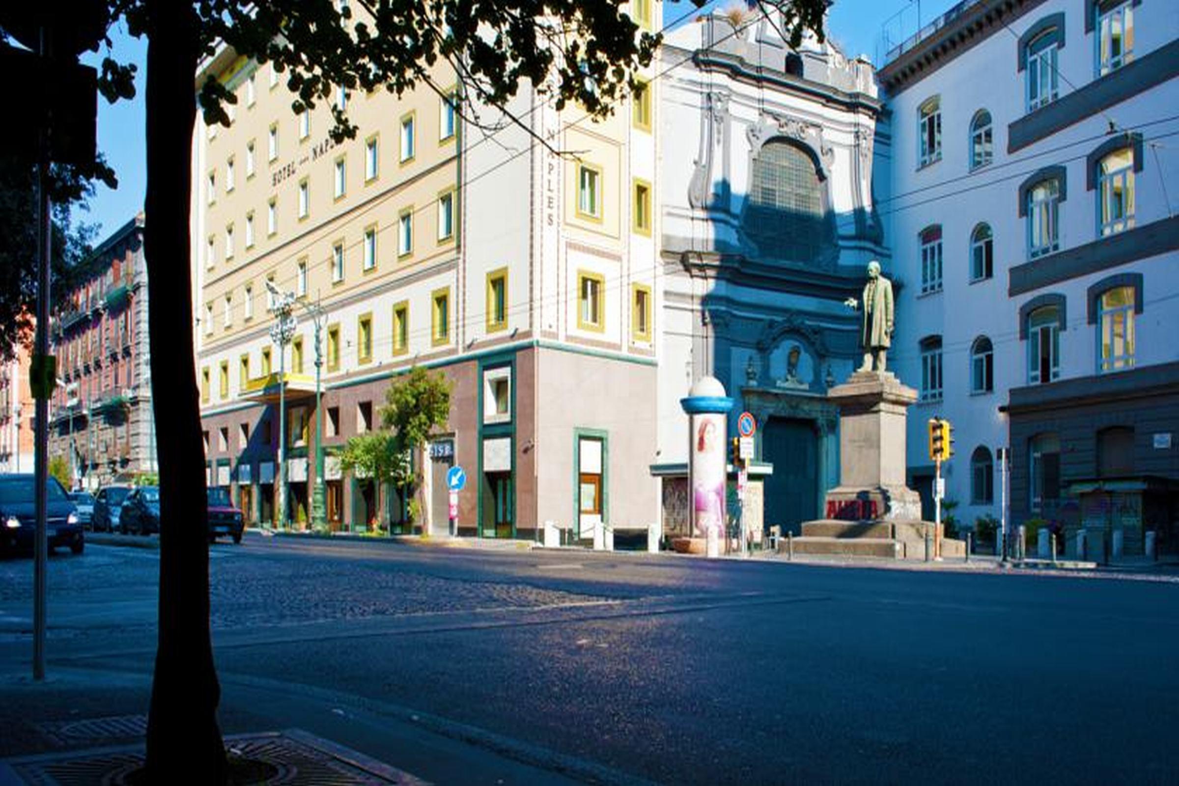 Hotel Nápoles Exterior foto